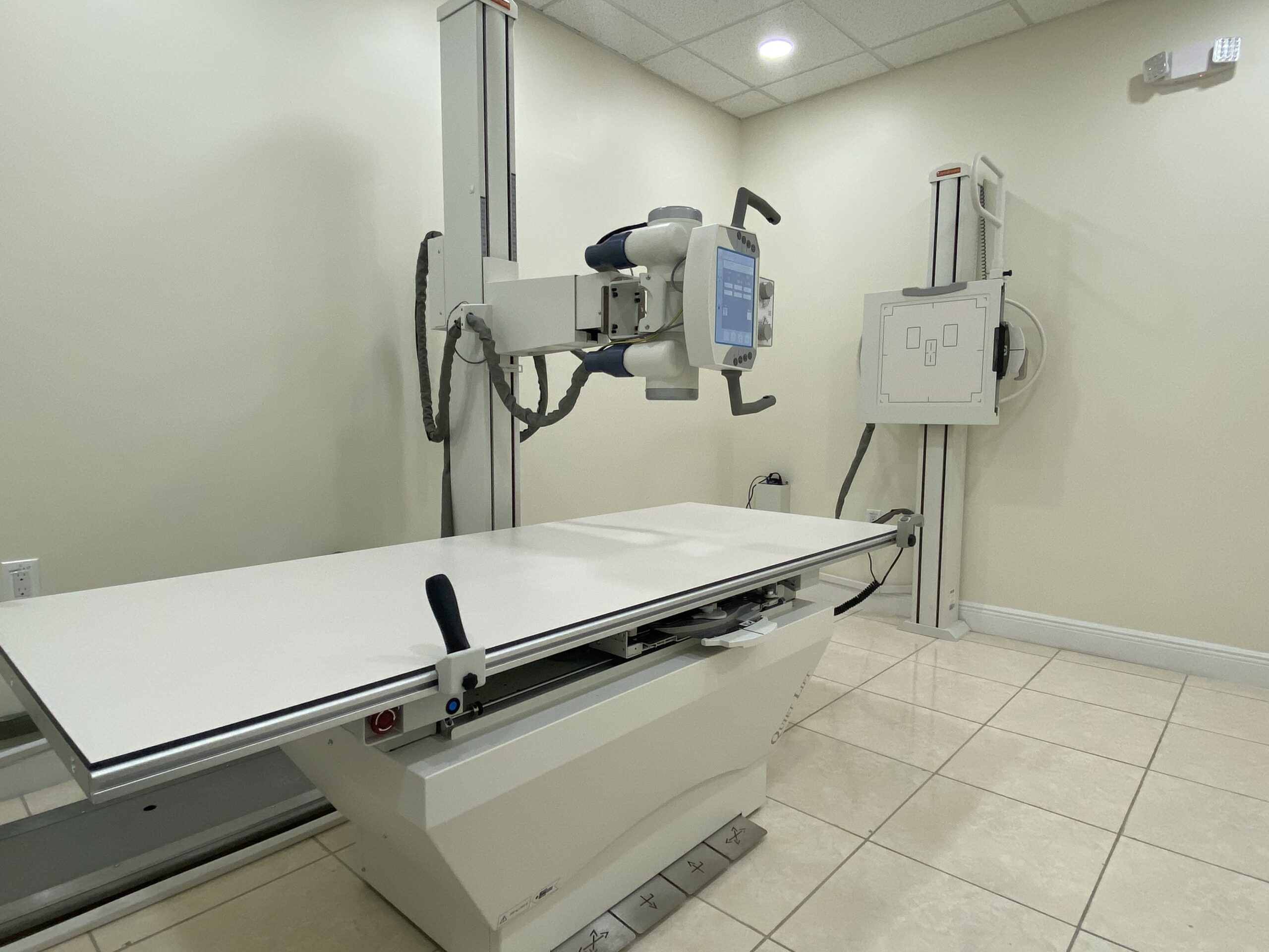 X-Ray-Services-in-Hollywood-FL